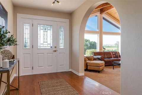 Tiny photo for 7790 Airport Road, Paso Robles, CA 93446 (MLS # NS25249590)