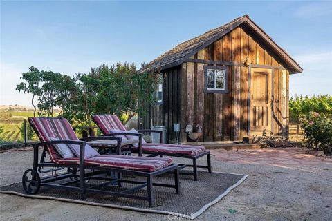 Tiny photo for 7790 Airport Road, Paso Robles, CA 93446 (MLS # NS25249590)