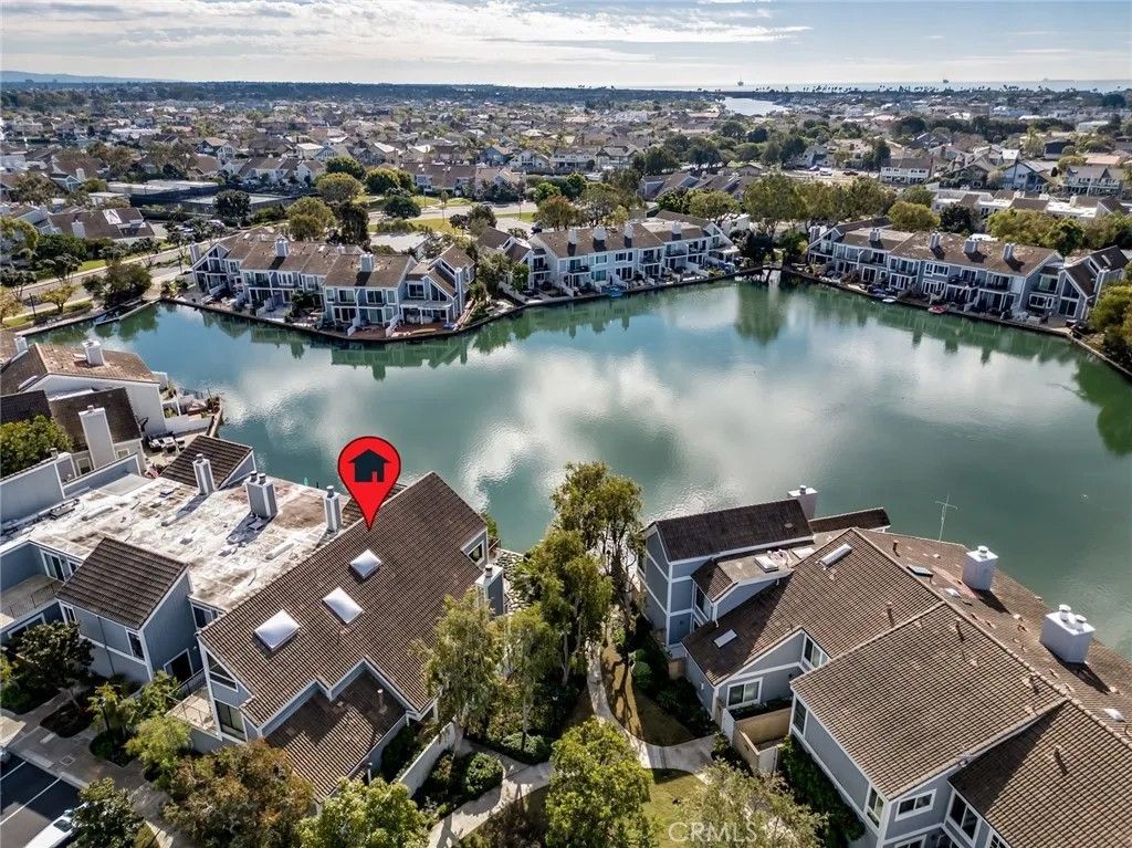 Photo of 3572 Bravata Dr, Huntington Beach, CA 92649 (MLS # OC26014906)