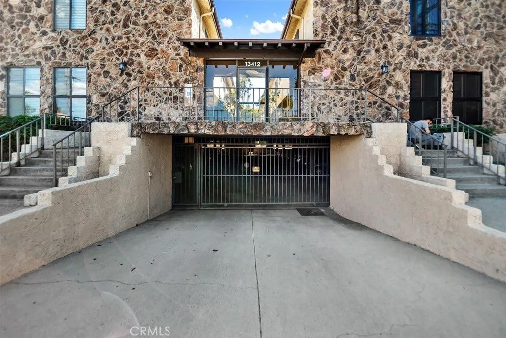 13412 Burbank