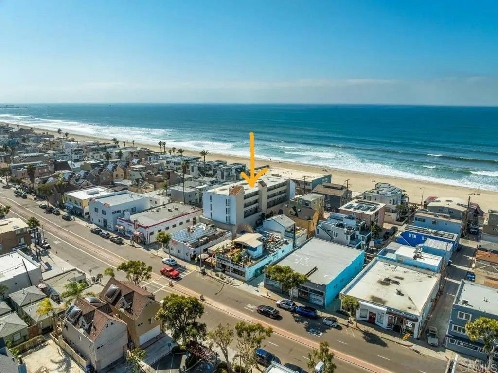 Photo of 725 Redondo Court #27, San Diego, CA 92109 (MLS # PTP2600165)