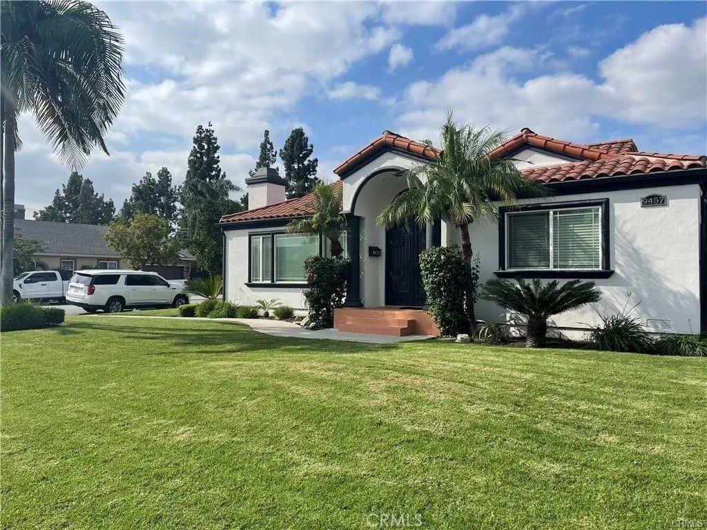 Photo of 9457 Gotham St, Downey, CA 90241 (MLS # DW26095217)