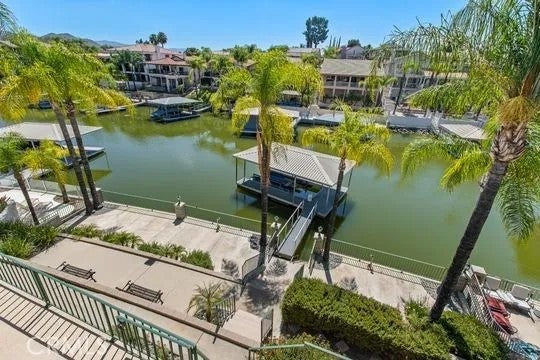 30181 Swan Point