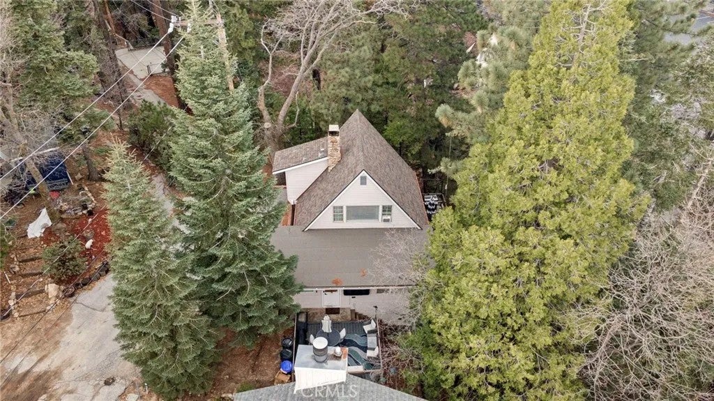 27638 Oak Knoll