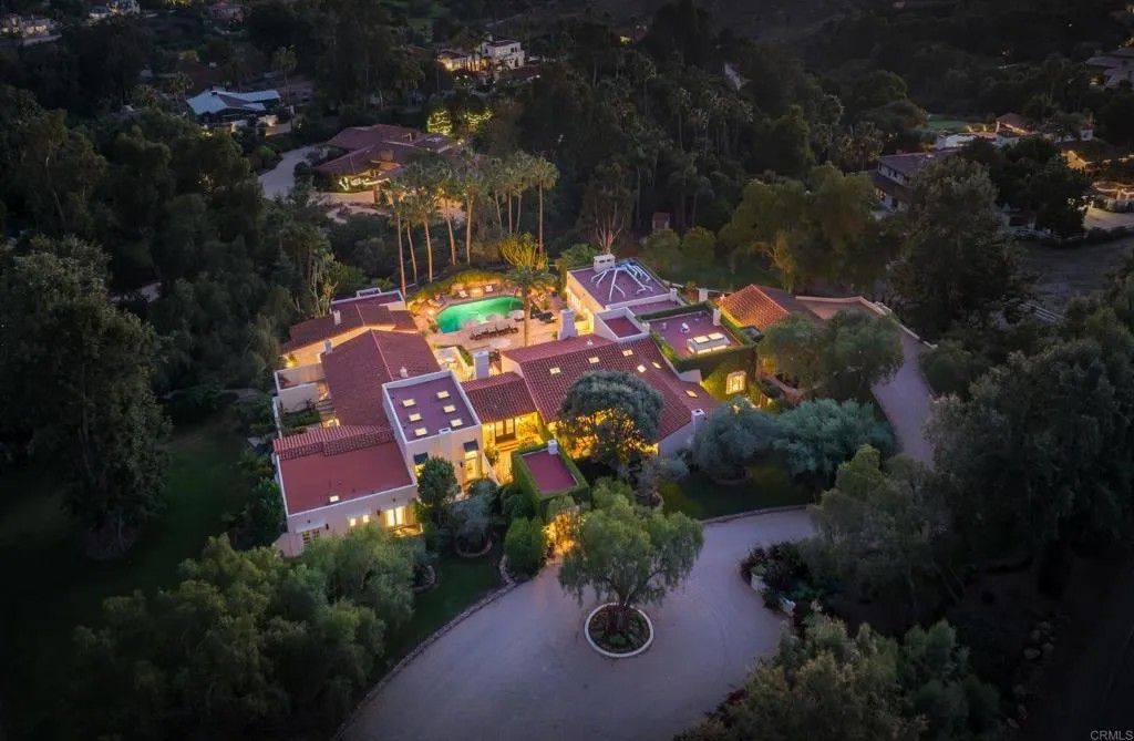Photo of 6977 Las Colinas, Rancho Santa Fe, CA 92067 (MLS # NDP2509892)