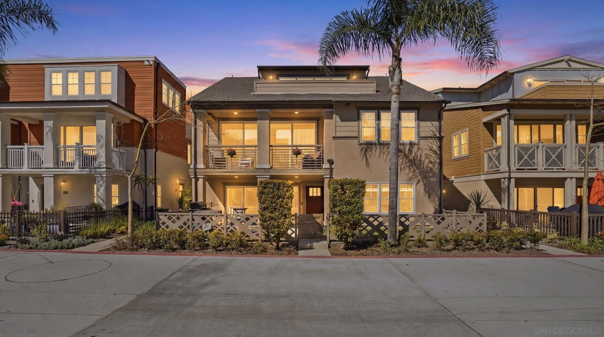 810 Santa Barbara Place