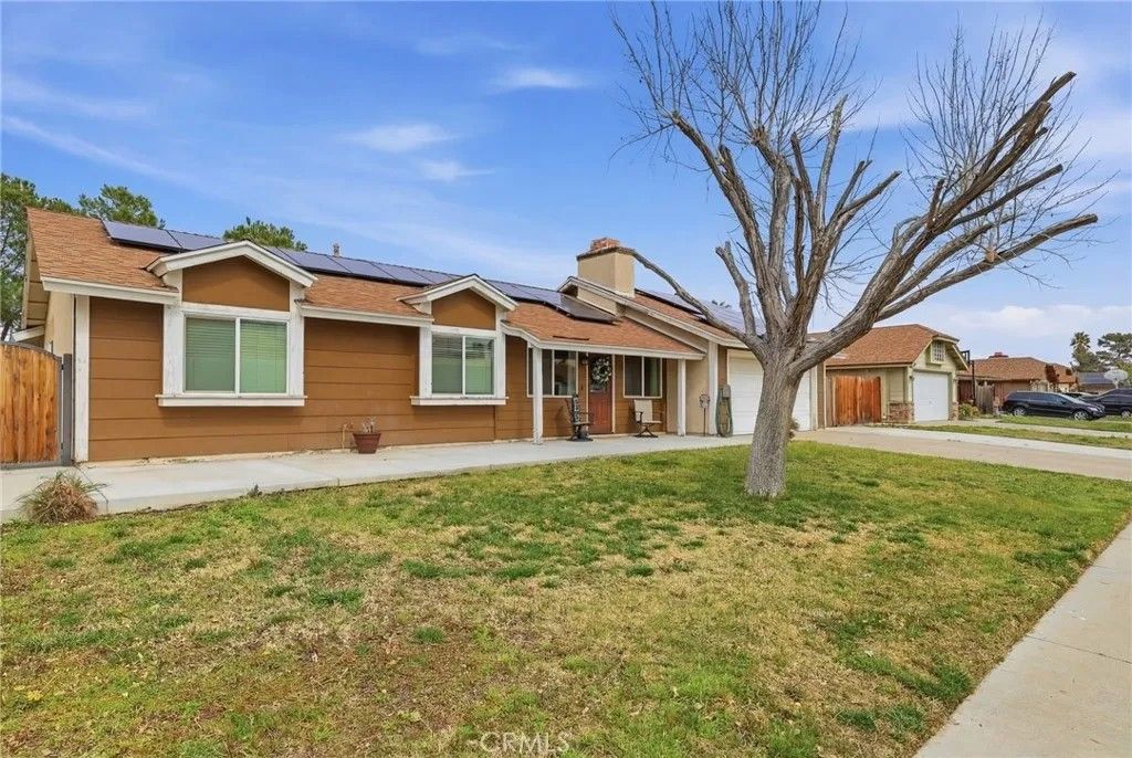 Photo of 4059 E Avenue Q12, Palmdale, CA 93552 (MLS # SR26037140)