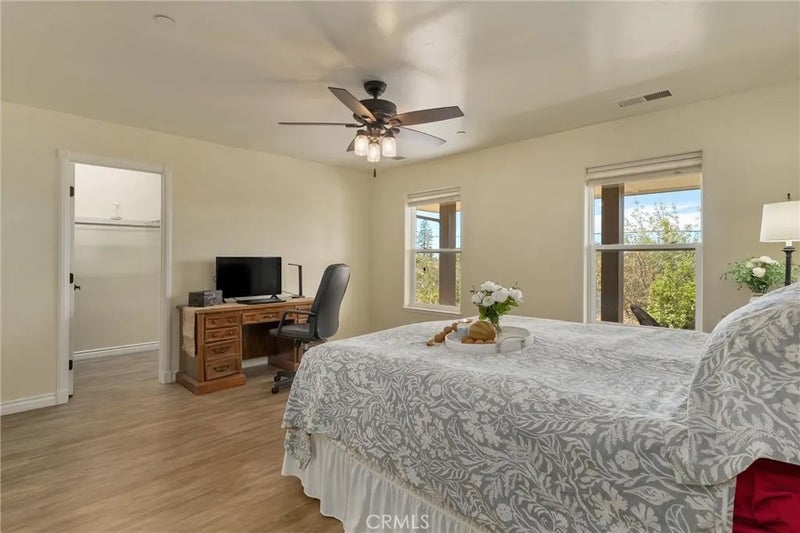 1610 Louie Lane