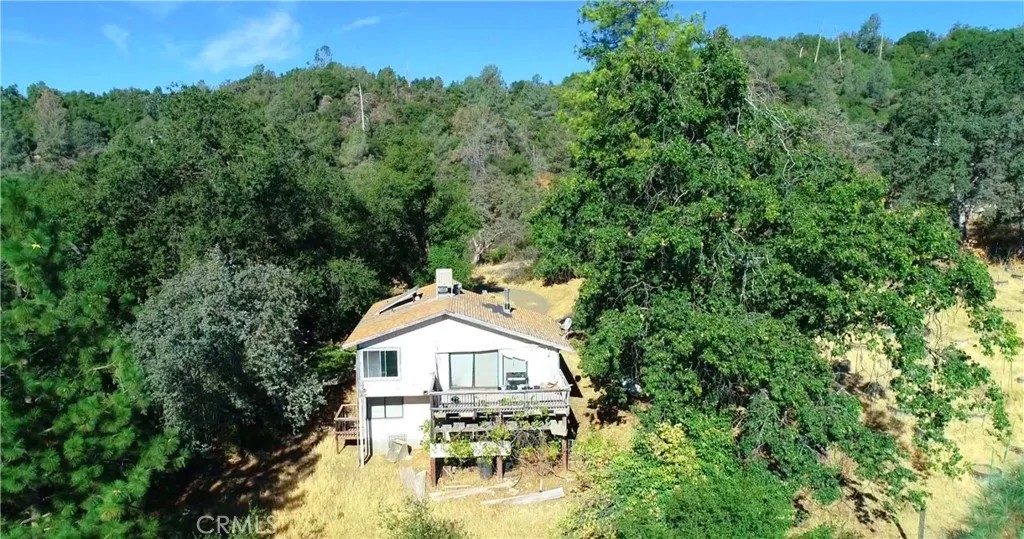5712 Twin Oaks