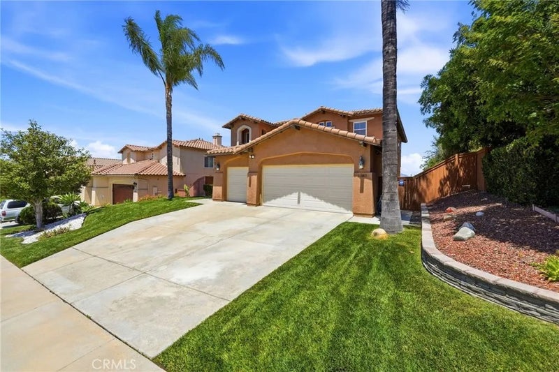 33882 Flora Springs