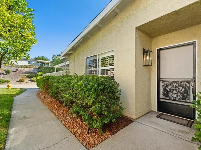3873 Bay Leaf Way