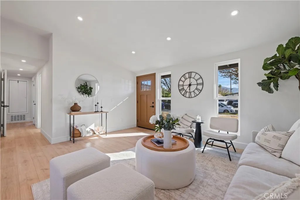 19017 Drycliff Street