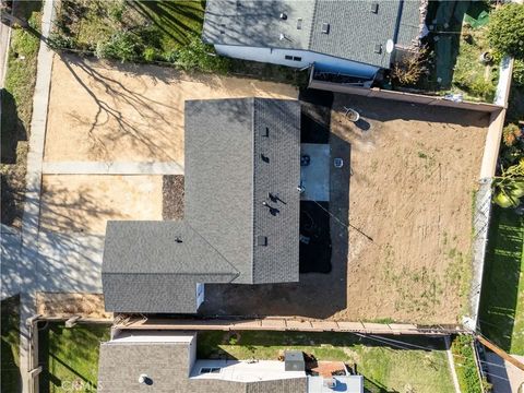 19017 Drycliff Street Canyon Country CA 91351