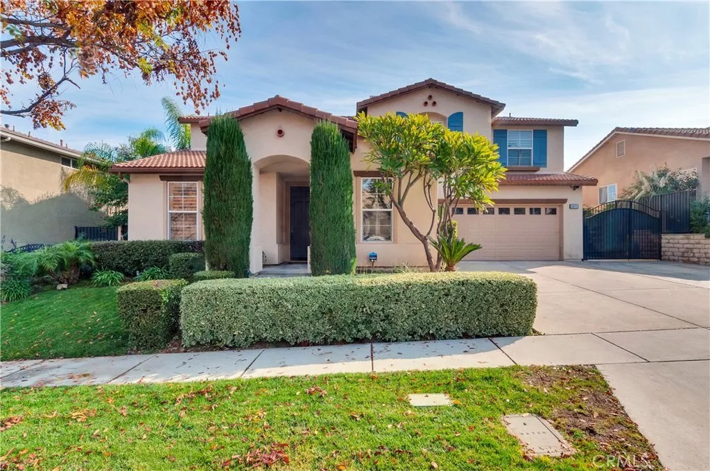 3911 Holly Springs Drive