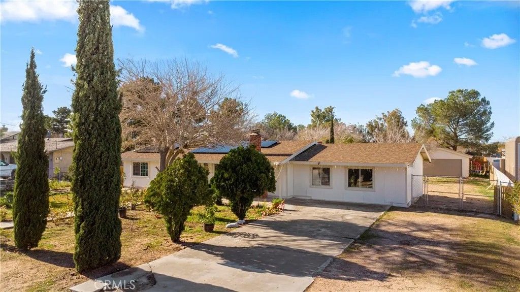 Photo of 9164 Quincy Avenue, Hesperia, CA 92345 (MLS # IV25249570)