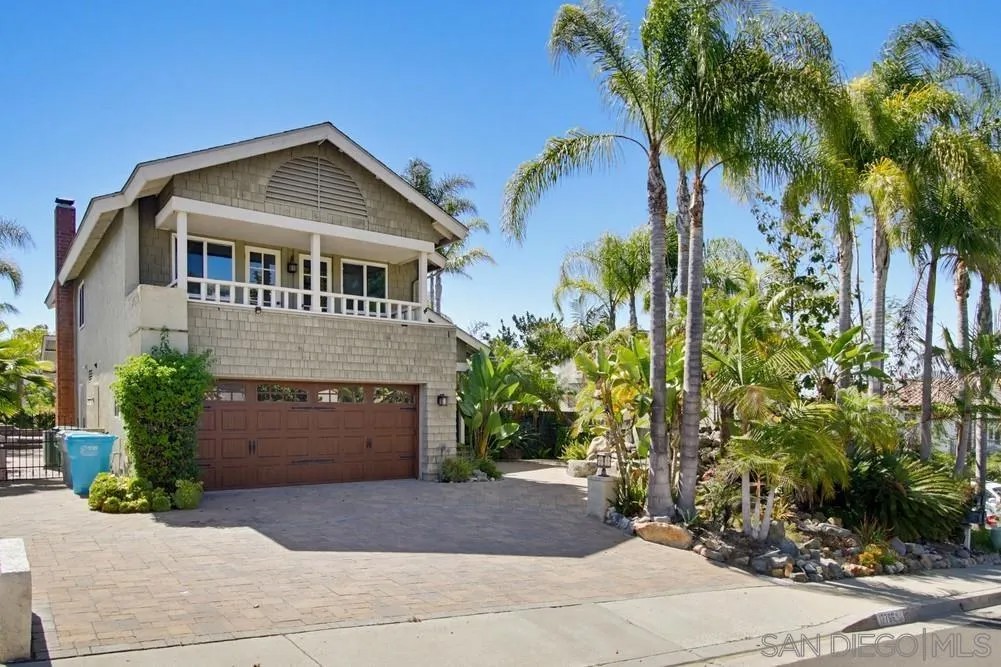 17766 Aguamiel Rd