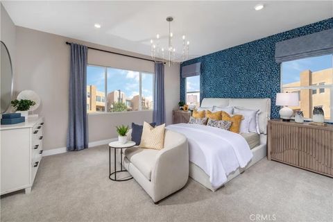 Tiny photo for 186 Carmine, Irvine, CA 92618 (MLS # IG25275423)