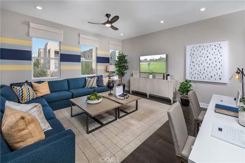 Tiny photo for 186 Carmine, Irvine, CA 92618 (MLS # IG25275423)