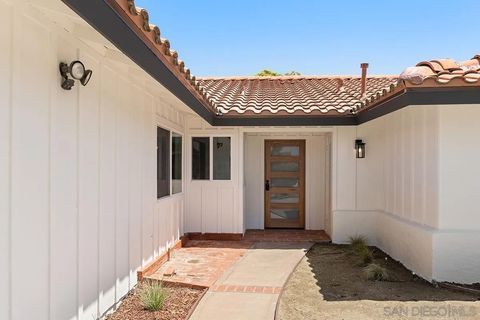 Tiny photo for 12327 Grandee RD, San Diego, CA 92128 (MLS # 260010971)