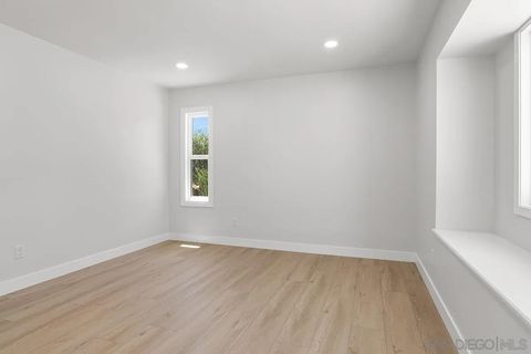 Tiny photo for 12327 Grandee RD, San Diego, CA 92128 (MLS # 260010971)