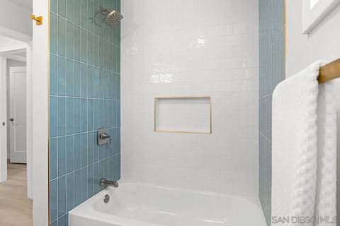 Tiny photo for 12327 Grandee RD, San Diego, CA 92128 (MLS # 260010971)