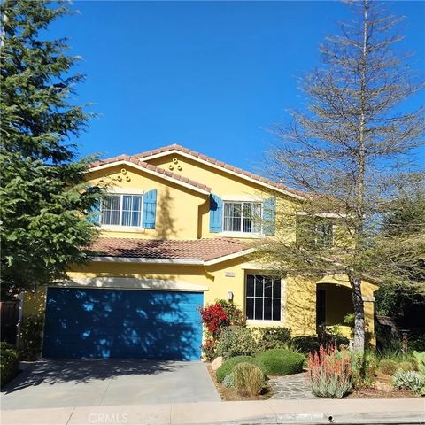 Photo of 38669 Clearbrook Dr, Murrieta, CA 92563 (MLS # SW26031980)