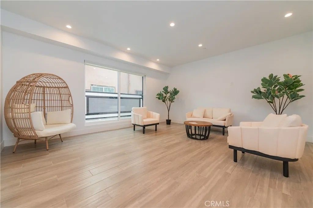 Photo of 1596 W 36th, Los Angeles, CA 90018 (MLS # OC26056526)