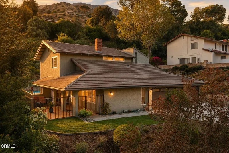 579 Acacia Street