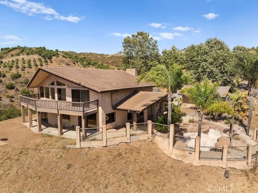 879 Stewart Canyon Road