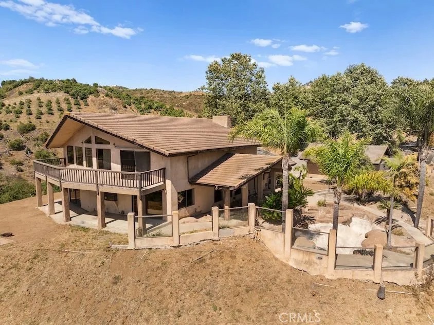 879 Stewart Canyon Road