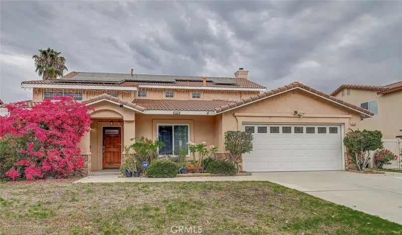 1113 Pampas Circle