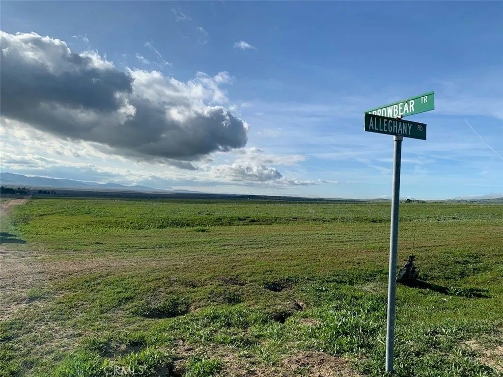 Photo of 0 Arrow Bear Trail, Santa Margarita, CA 93453 (MLS # SC26028709)