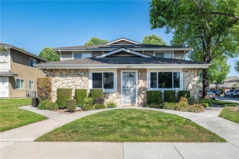 Photo of 2944 Winfield AVE, La Verne, CA 91750 (MLS # CV26104151)