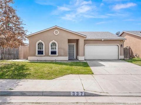 Photo of 337 Ramona, Orange Cove, CA 93646 (MLS # FR26059496)