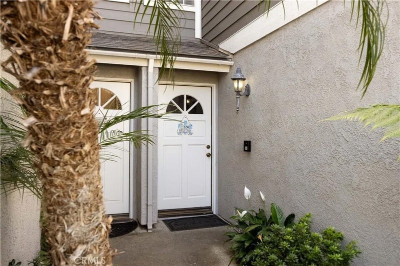 4892 Searidge Cir
