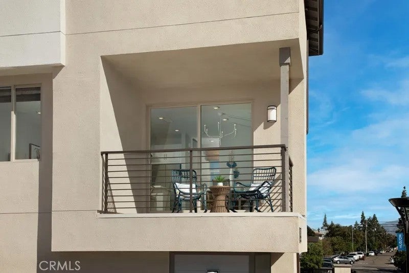 1580 Lima Way 1