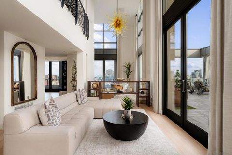 Tiny photo for 645 Front St #2204, San Diego, CA 92101 (MLS # 260003006)