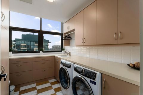 Tiny photo for 645 Front St #2204, San Diego, CA 92101 (MLS # 260003006)