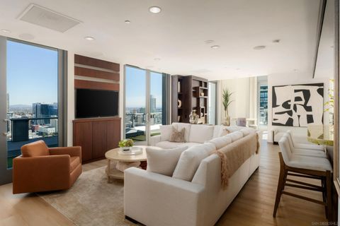 Tiny photo for 645 Front St #2204, San Diego, CA 92101 (MLS # 260003006)