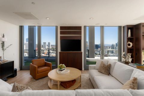 Tiny photo for 645 Front St #2204, San Diego, CA 92101 (MLS # 260003006)