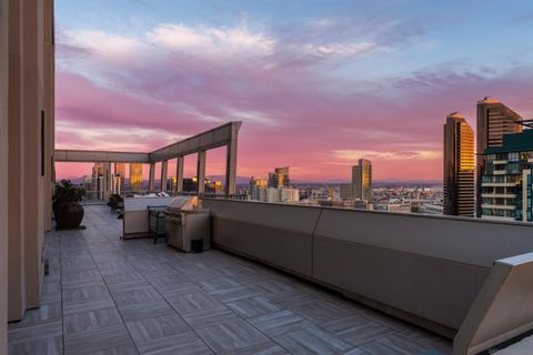 Tiny photo for 645 Front St #2204, San Diego, CA 92101 (MLS # 260003006)