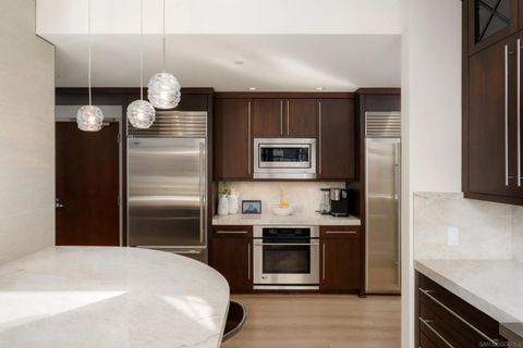 Tiny photo for 645 Front St #2204, San Diego, CA 92101 (MLS # 260003006)