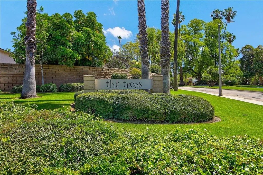 Photo of 6618 Wintertree Drive, Riverside, CA 92506 (MLS # IV26085084)