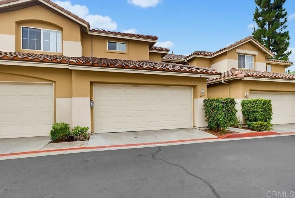 2194 Lago Ventana