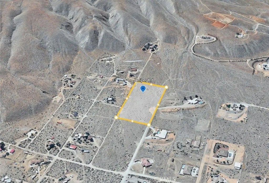Photo of 0 Juniper, Apple Valley, CA 92308 (MLS # HD26022904)