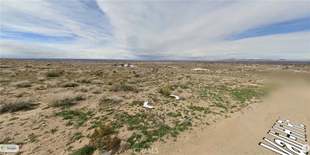 Photo of 0 Juniper, Apple Valley, CA 92308 (MLS # HD26022904)