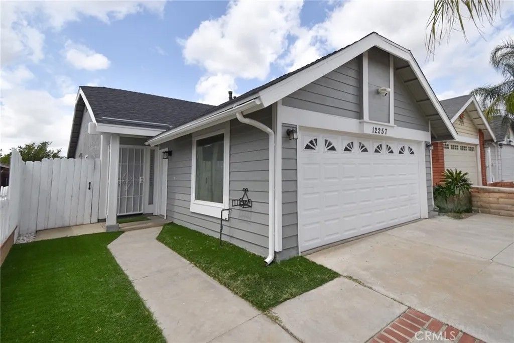 Photo of 12257 HYTHE Street, Moreno Valley, CA 92557 (MLS # IV26072446)