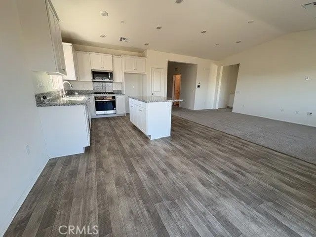 35355 Couples Court