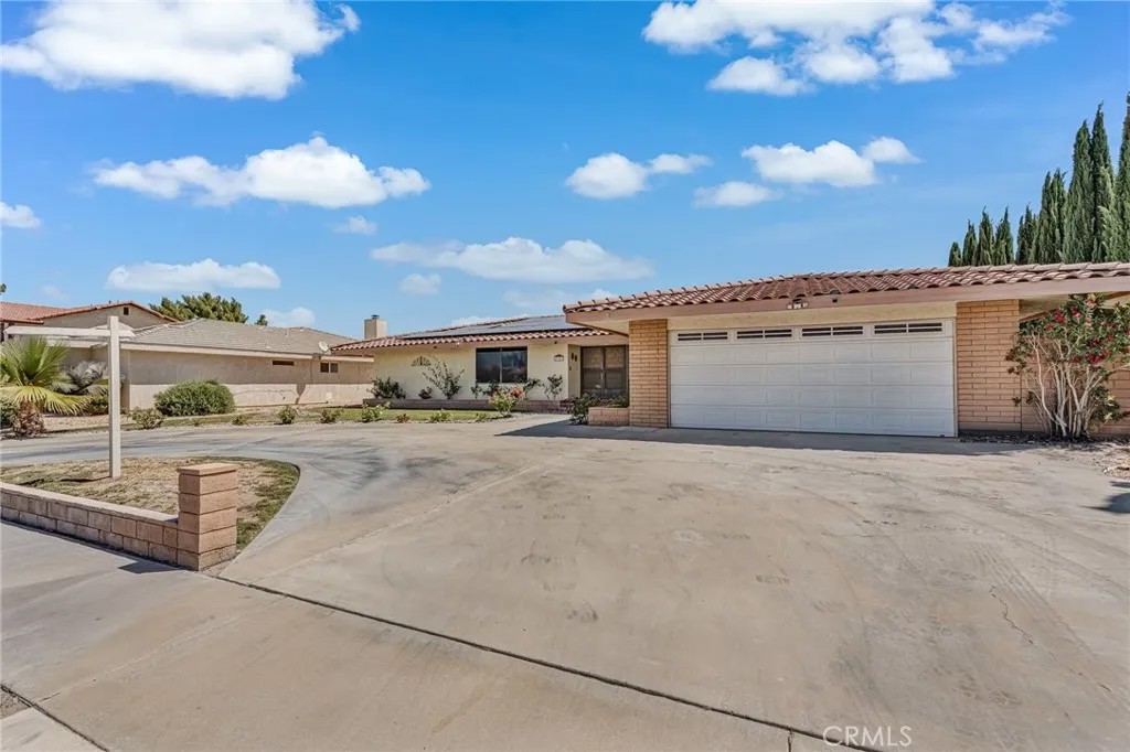 27387 Lakeview Drive