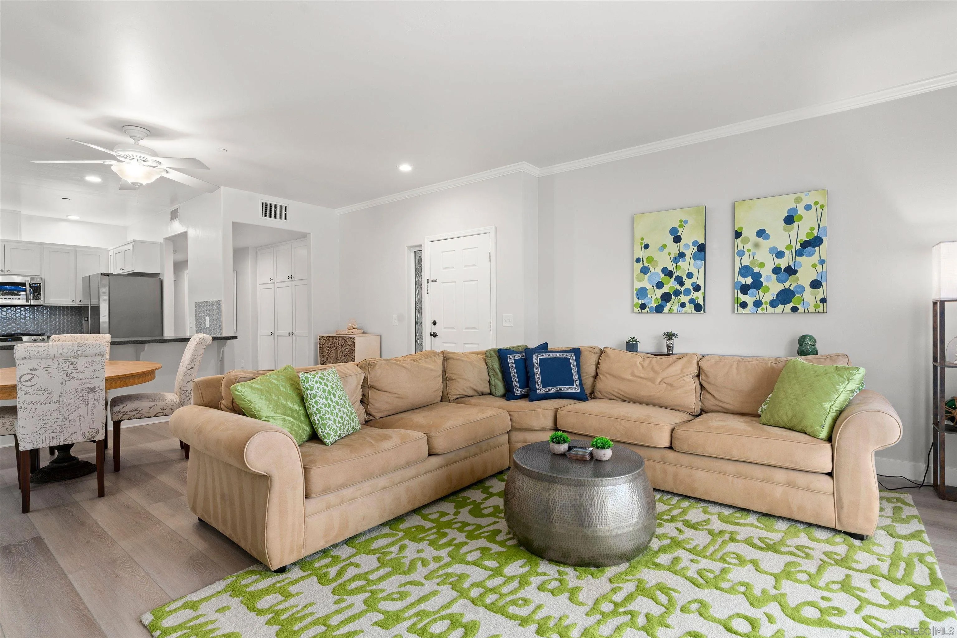 Coronado, California, 92118, United States, 2 Bedrooms Bedrooms, ,2 BathroomsBathrooms,Residential,Active,2013406